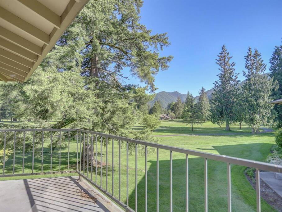 Ski-Mount Hood Charm-Welches,Golf And Ski Resort Condo,W&D, Wifi,Near Woods,Hiking,Fishing Mount Hood Village Esterno foto